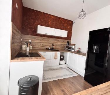 Toul Apartment | Fully equipped 1-bedroom apartment 4 people Free parking