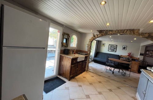 Bagnols-sur-Ceze Villa | FULLY EQUIPPED VILLA WITH SWIMMING POOL FOR 8 PEOPLE GARDEN BARBECUE BOWLING GREEN