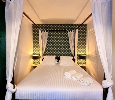 Le Castellet Ski Chalet | Fully renovated Chalet privatif suite romantique love balneo