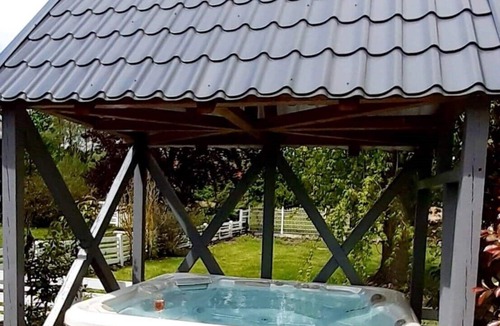 Dinsheim Apartment | Furnished accommodation with SPA (swimming pool, sauna, jacuzzi) "Les Papillons de la Bruche" rated 3*.