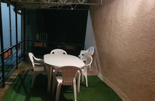 Forges-les-Bains Apartment | Furnished H-G 3 minutes from thermal center