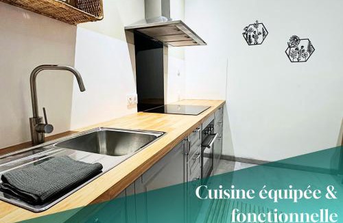 Izeste Apartment | Gîte 3 étoiles, "le Zoum", 6 pers, Izeste, Vallée d'Ossau