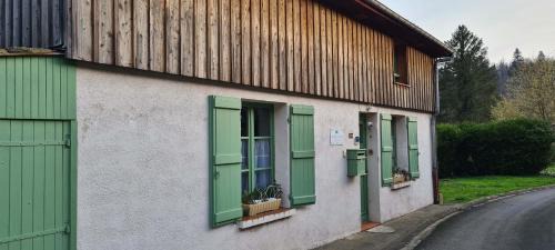 Futeau House | Gîte 4 étoiles La Belle Eau Calme