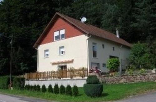 Saulcy-sur-Meurthe House | Gîte Alsace proche forêts, randonnée, stations de ski, 2 salons, terrasse sud, cheminée, animaux acceptés - FR-1-589-200