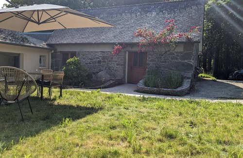 Le Mene House | Gîte Atypique Avec Services Tout Inclus, à L'orée D'une Forêt Privée