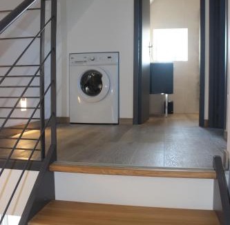 Moyrazes House | Gîte avec piscine intérieure