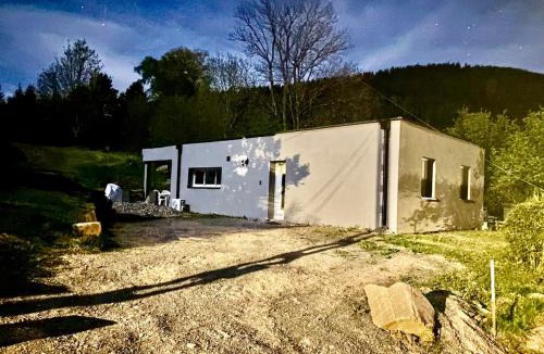 Luvigny House | Gîte avec spa privé, calme 4 à 6 pers 2 chambres, Terrasse et BBQ