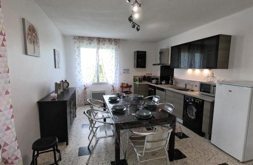 Puycornet Apartment | gîte côté vallée