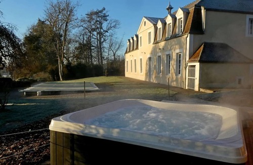 Les Houches House | Gîte Château de Montboulon-14 persons Swimming pool and Jacuzzi