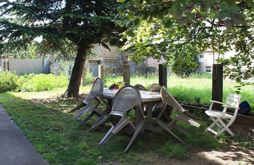 Reherrey House | Gîte confortable avec terrasse et jardin, près de Baccarat, idéal pour nature et détente - FR-1-584-51