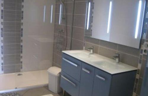 Ville-sur-Yron House | Gîte Contemporain en Écovillage avec Grande Terrasse et Proximité Attractions, 3 Chambres, PMR - FR-1-584-123