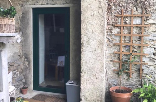 Lezignan House | Gîte dans un petit village pyrénéen