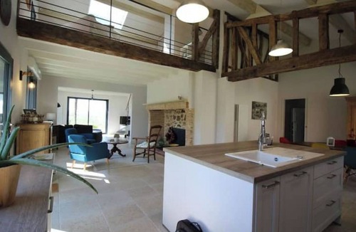 Sion House | Gîte de FRIZOT, 5 minutes from Nogaro, all inclusive