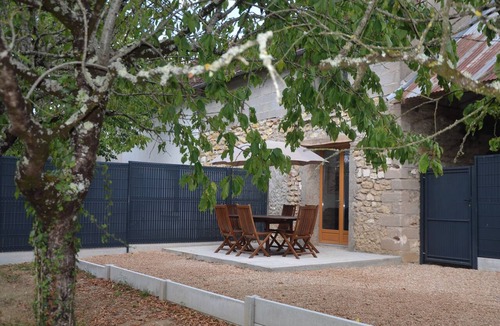 Monthou-sur-Cher House | Gîte de la Croix - Sleeps 6 - Family Home