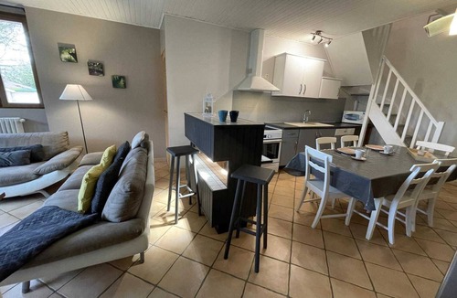 Berat House | Gîte des Cyprès - Bérat - Gîte