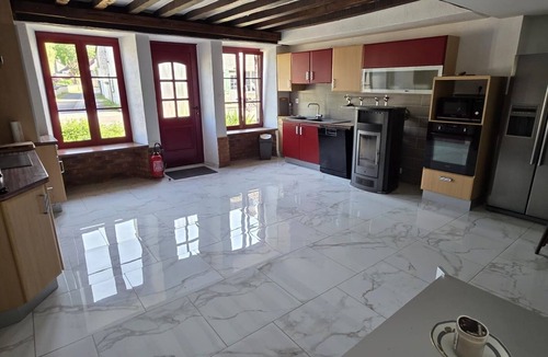 Arc-en-Barrois House | Gîte des Forêts | Sleeps 9 | Garden | Golf & Arc-en-Barrois Forest