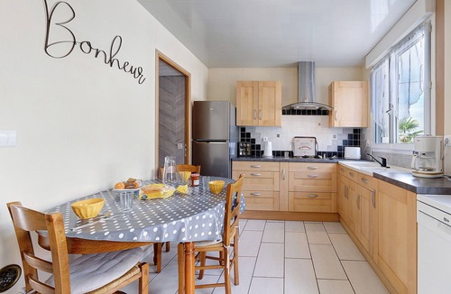 Saint-Michel-Mont-Mercure House | Gîte Du Tonnelier – 7 Minutes from Puy du Fou