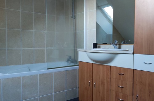 Pluduno House | Gîte for 6 to 10 people