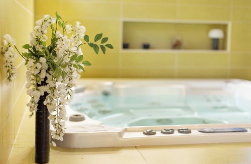 Saint-Hubert House | Gîte Godchure Côté Spa