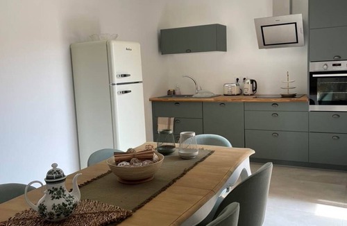 La Magdelaine-sur-Tarn House | Gîte Ingres Avec SPA AU Chateau DE LA Busquette