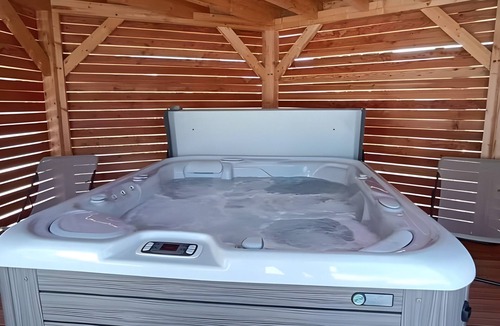 Sigolsheim Cottage | Gîte La Maison de Caroline, Spa, Sleeps 8