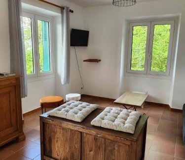 Montpezat-de-Quercy House | Gîte La Peyrière - Tarn-et-Garonne - Vue imprenable au calme