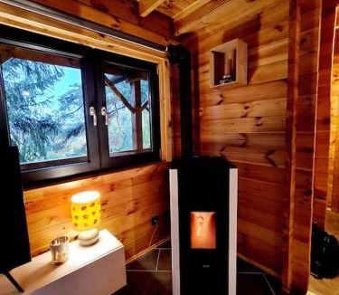 Abreschviller Ski Chalet | Gîte le Chalet Aura & jacuzzi