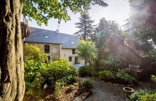 Taupont House | Gîte Les Hortensias Du Haut-Bois