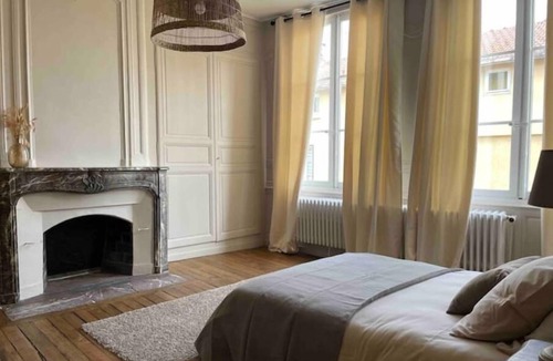 Chalons-en-Champagne House | Gîte - Maison de Ville Avec Jardin - Hôtel Particulier Champenois