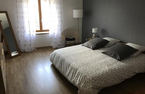 Autrepierre House | Gîte rénové avec jardin, proche loisirs et commerces, à une heure de Nancy et Metz - FR-1-584-168