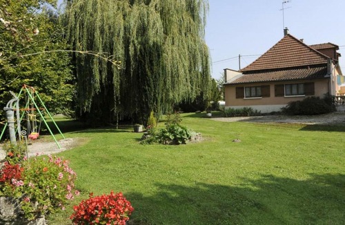 Saint-Remy-sous-Barbuise House | Gîte Saint-Remy-sous-Barbuise, 3 pièces, 5 personnes - FR-1-543-77