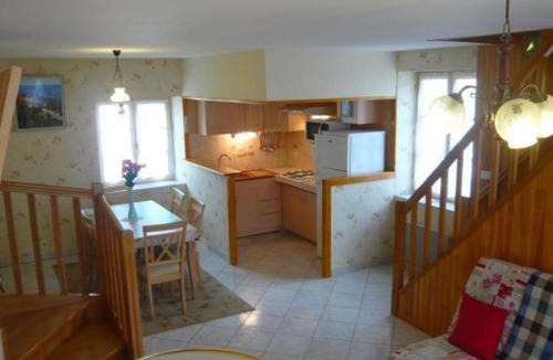 Taintrux House | Gîte spacieux avec terrasse et cheminée près de Saint-Dié, à 28 km de Gérardmer - FR-1-589-261