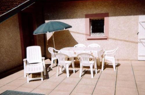 Taintrux House | Gîte spacieux avec terrasse et cheminée près de Saint-Dié, à 28 km de Gérardmer - FR-1-589-261