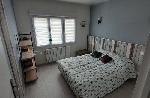 Vilosnes-Haraumont House | Gîte tout confort au bord de la Meuse avec jardin et activités familiales à proximité - FR-1-585-82