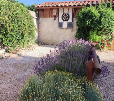 Cazeres House | Gîte Villa Garona 6 pers avec billard proche Pyrénées