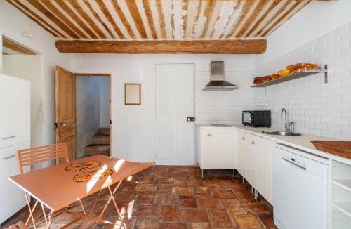 Cabannes Apartment | gîtes carita