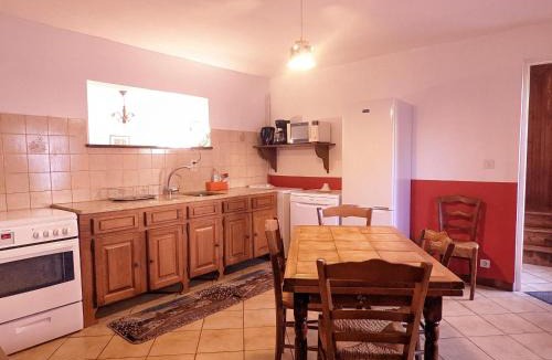Vauvillers House | Gîtes chaleureux près de Luxeuil, jardin commun - FR-1-583-472