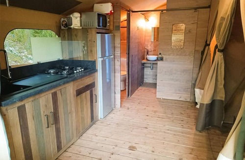 Saint-Medard House | Gîtes de France® - Lodge du Pech de Rolles