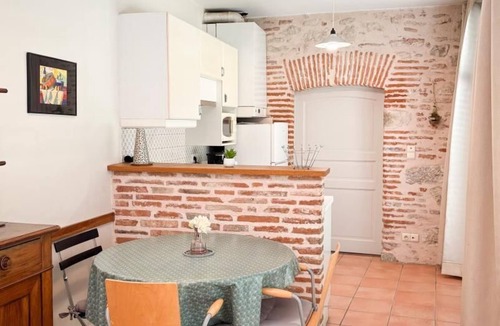 Cahors Old Town Apartment | Gîtes de France® - The Cahorsin garden