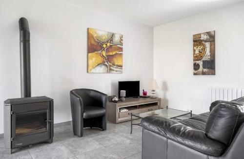 Jugon-les-Lacs-Commune-Nouvelle House | Gîtes des Lacs - L'Oranger