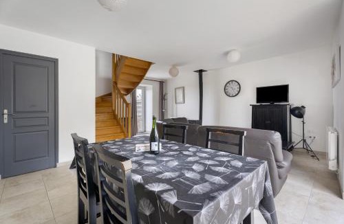 Jugon-les-Lacs-Commune-Nouvelle House | Gîtes des Lacs - Le Noisetier