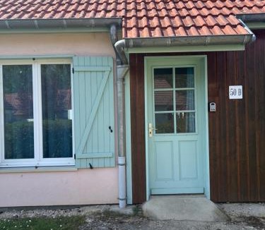 Giffaumont-Champaubert House | Gîtes Les pieds dans l'Ô 50A et 50B
