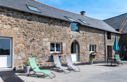 Pluduno House | Gîtes Ti Tud-kozh, Location "L' Arguenon"