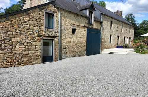 Saint-Gilles-du-Mene House | Garden Room All Inclusive Solo Female