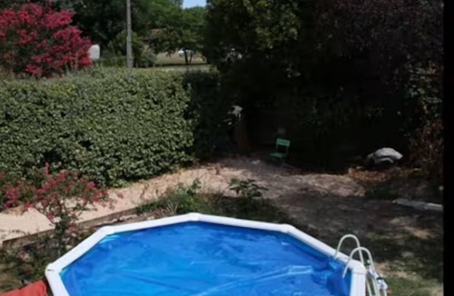 Launaguet Apartment | GARDENS OF GRAND SELVE Air conditioning, jacuzzi, sauna and swimming pool.
