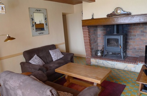 Bellegarde Cottage | Gascony farmhouse gite with swimming pool.