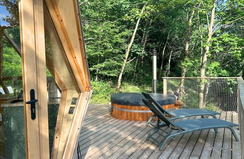 Oberhaslach Apartment | Geodesic Dome—Nordic Bath & a Break in the Heart of Nature