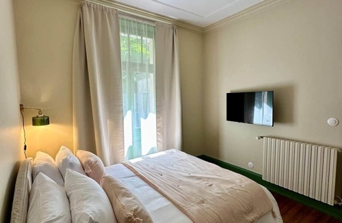 Vittel Bed & Breakfast | Germaine" guest room