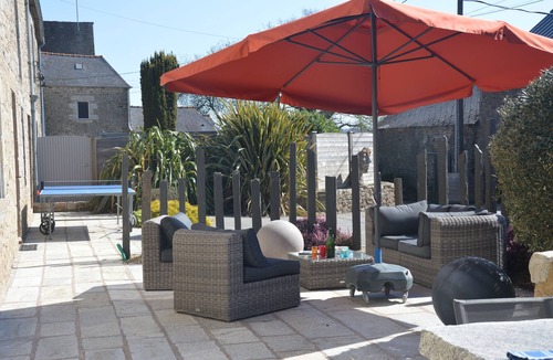 Plancoet Apartment | Getaway in Brittany, Plancoet: Comfortable & Quiet Accessible Vacation Rental Just 15 km from the Beaches!