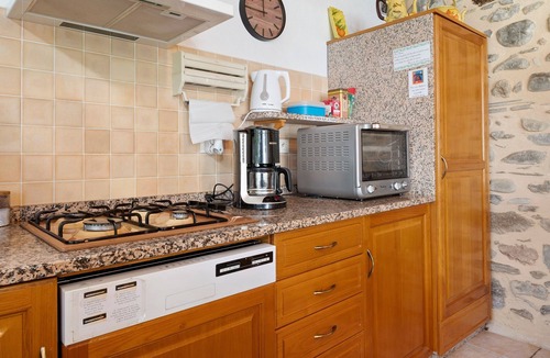 Lezignan House | Gite 2 - chez Balum, 3 km from Lourdes, Hautes-Pyrénées